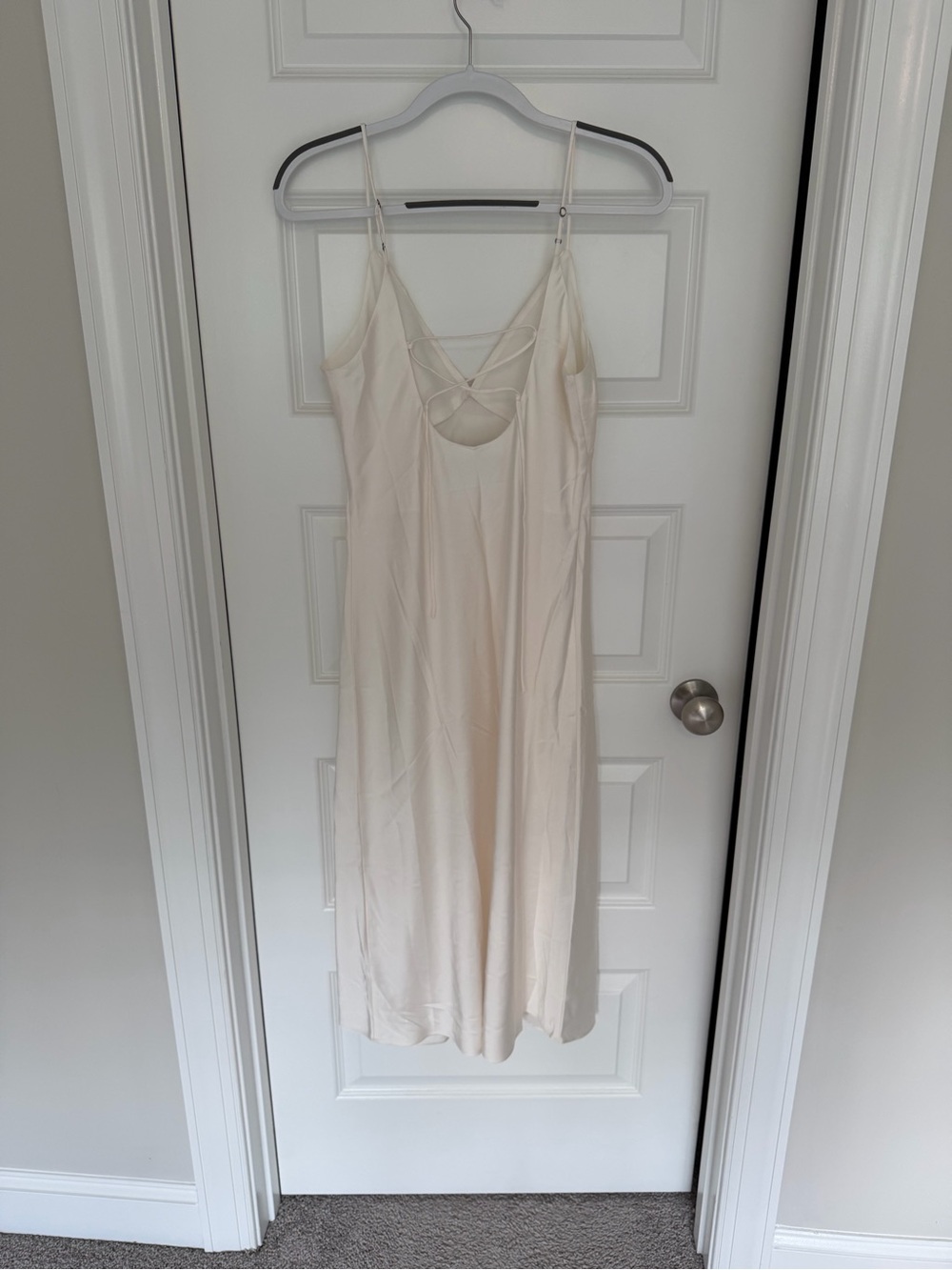 Abercrombie & Fitch Cream Slip Dress with Spaghetti Straps - Picture 2 of 3